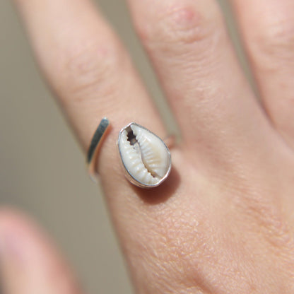 Adjustable Cowrie Shell Ring